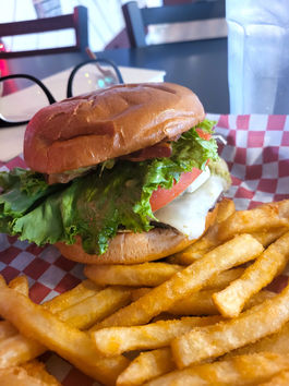 The Shrimp Shack at Cozy’s (Clinton WA)