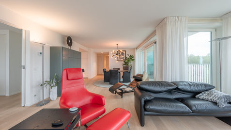 Mooi hoekappartement te Duinbergen te koop