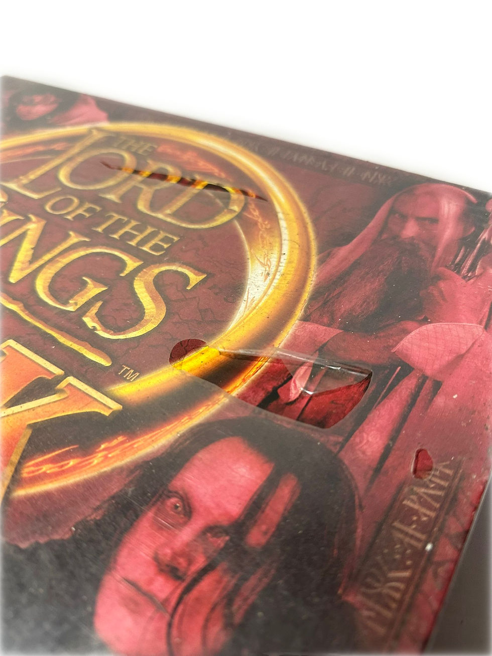 Thumbnail: LORD OF THE RINGS DVD box set featuring dark character art.