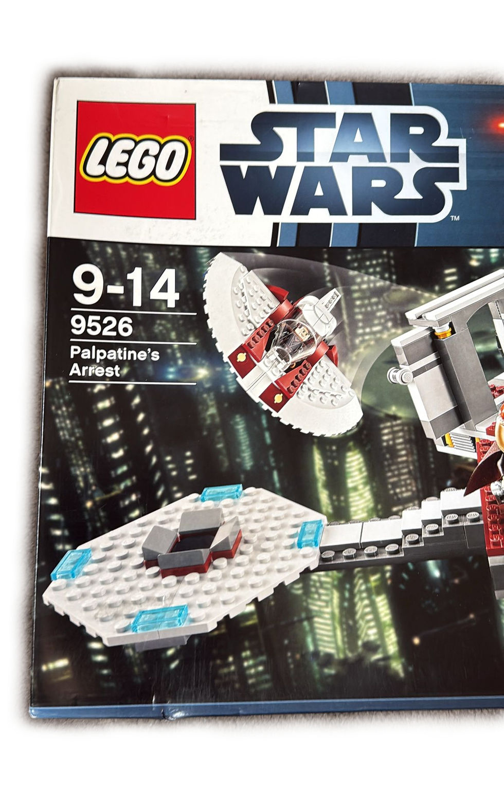 Thumbnail: LEGO Star Wars 9526 : Palpatine's Arrest OPEN BOX 100% COMPLETE