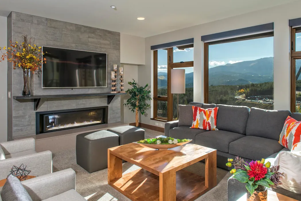 Living room at Grand Colorado on Peak 8