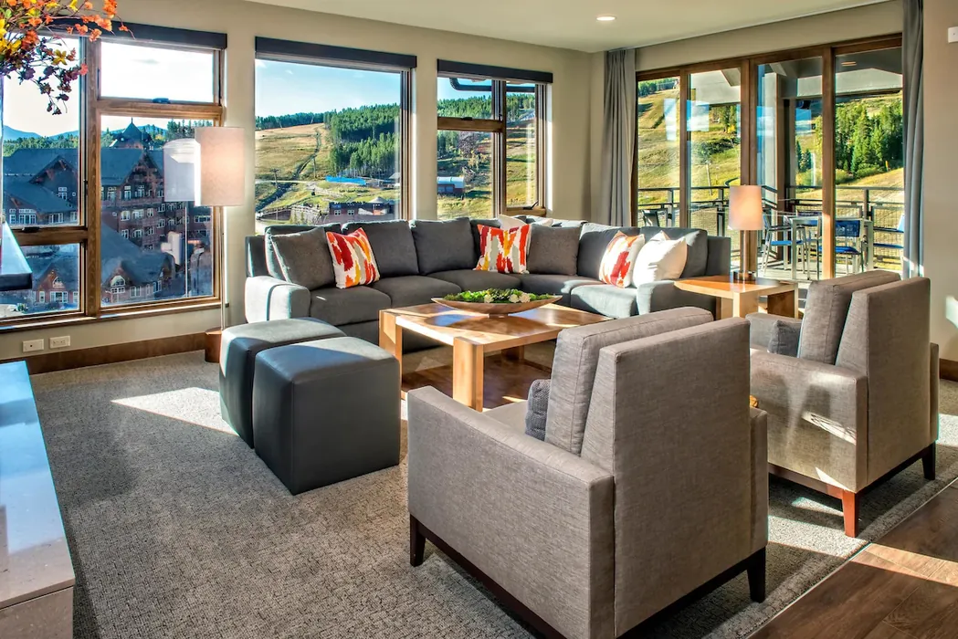 Lobby at Grand Colorado on Peak 8