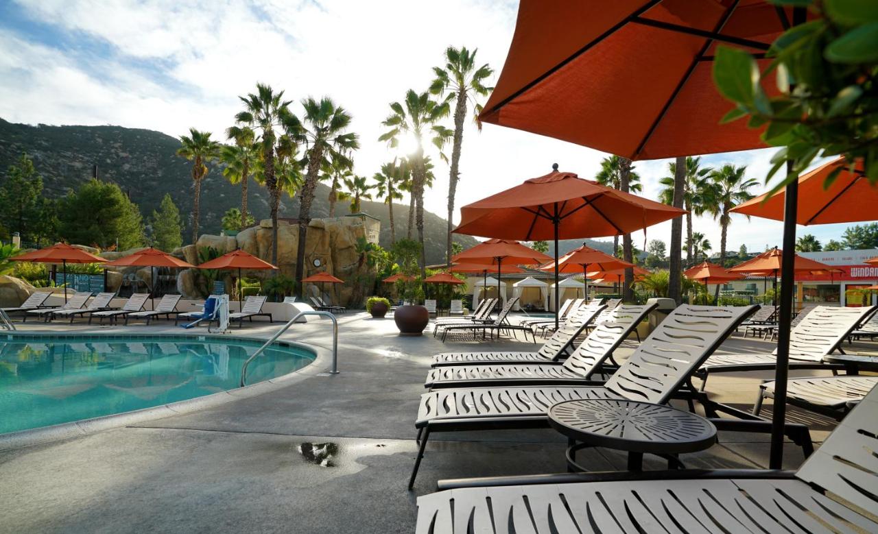 Welk Resorts San Diego pool deck