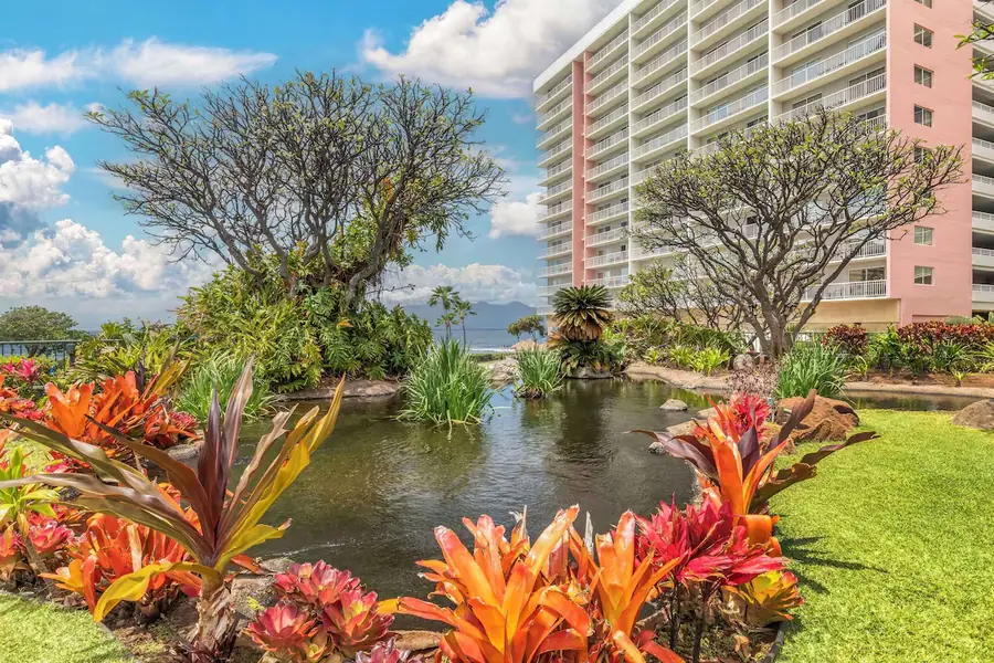 Hilton Kaanapali Beach Club tropical gardens and tower