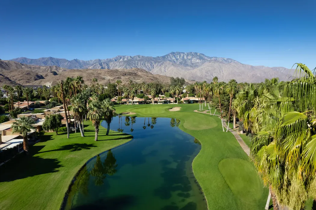 Hyatt Vacation Club at Desert Oasis golf course and mountains