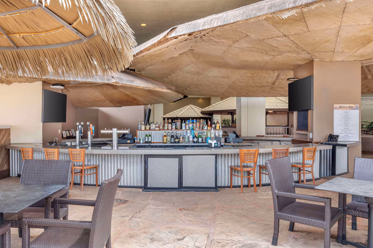 Open-air bar at Hilton Kaanapali Beach Club in Maui