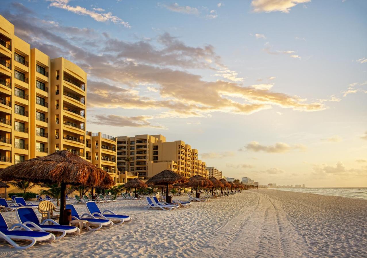 The Royal Sands in Cancun beachfront towers