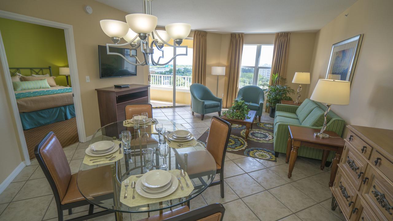 Dining room at Vacation Village at Weston