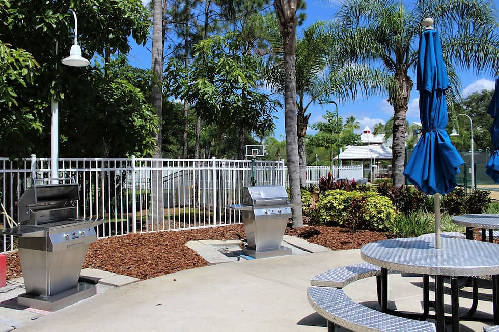 Cypress Pointe Resort in Orlando pool deck