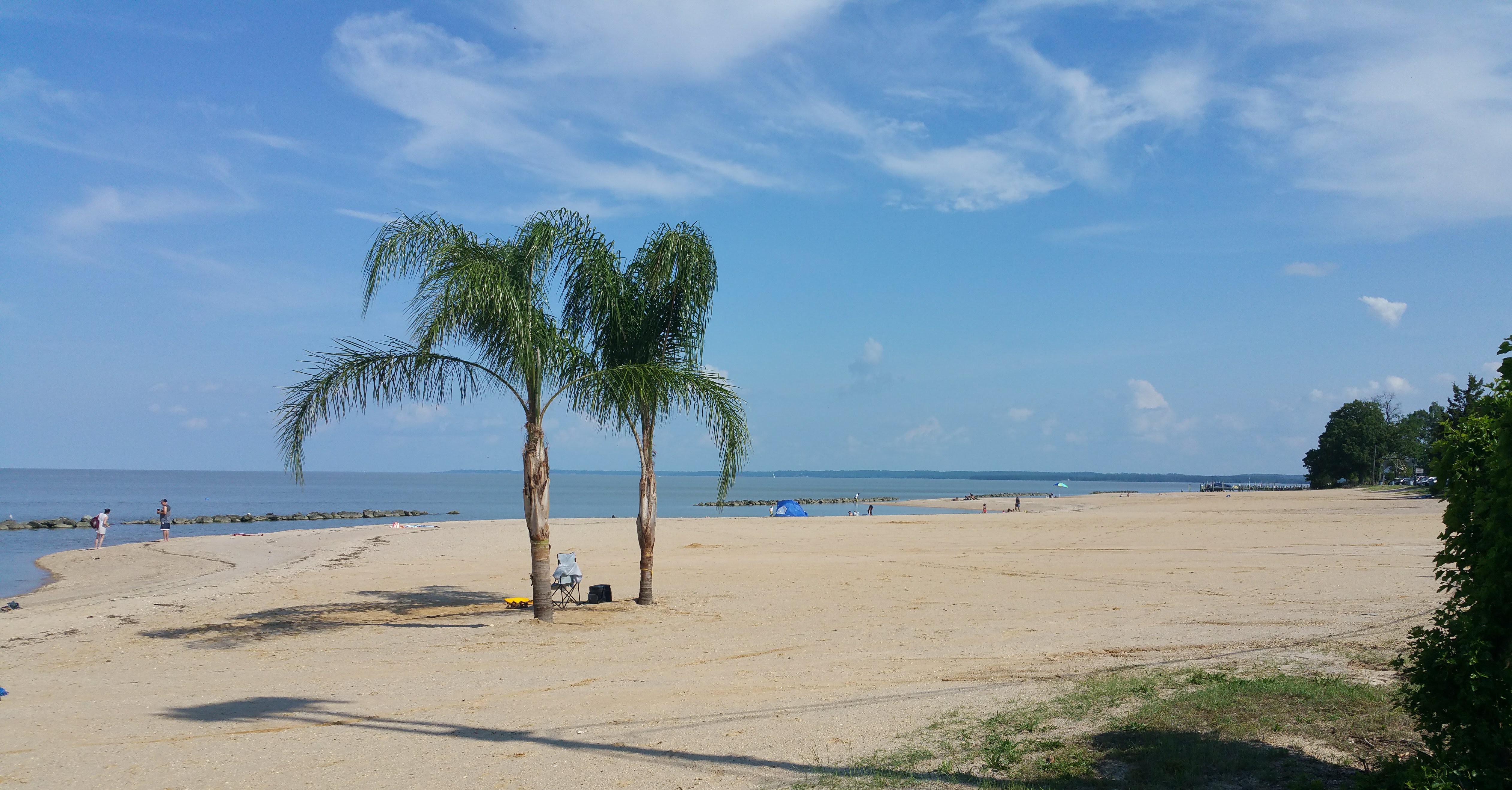 Explore Colonial Beach Plaza Bed and Breakfast