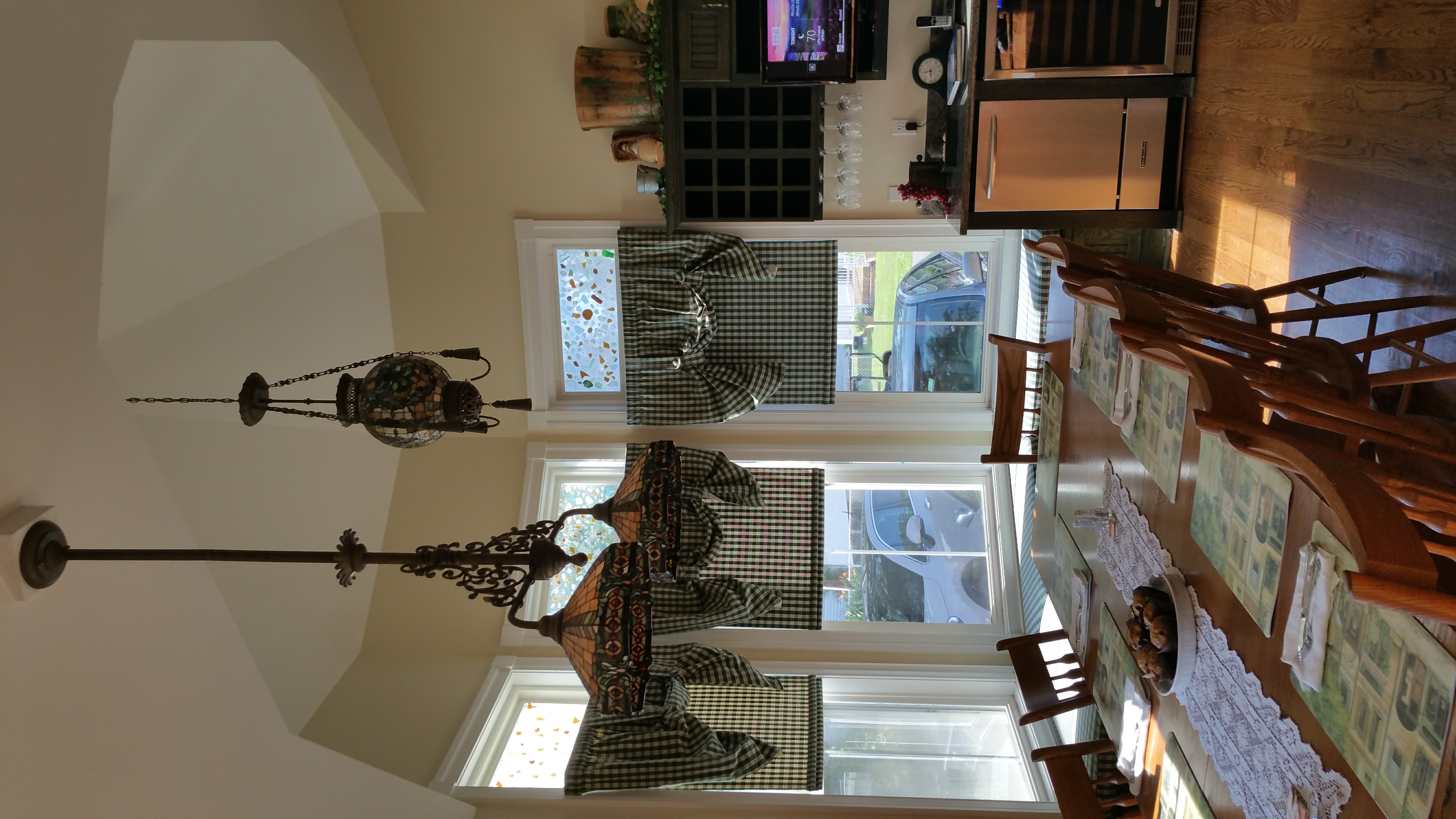 Explore Colonial Beach Plaza Bed and Breakfast
