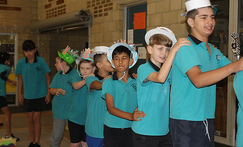 Conga line (2).JPG