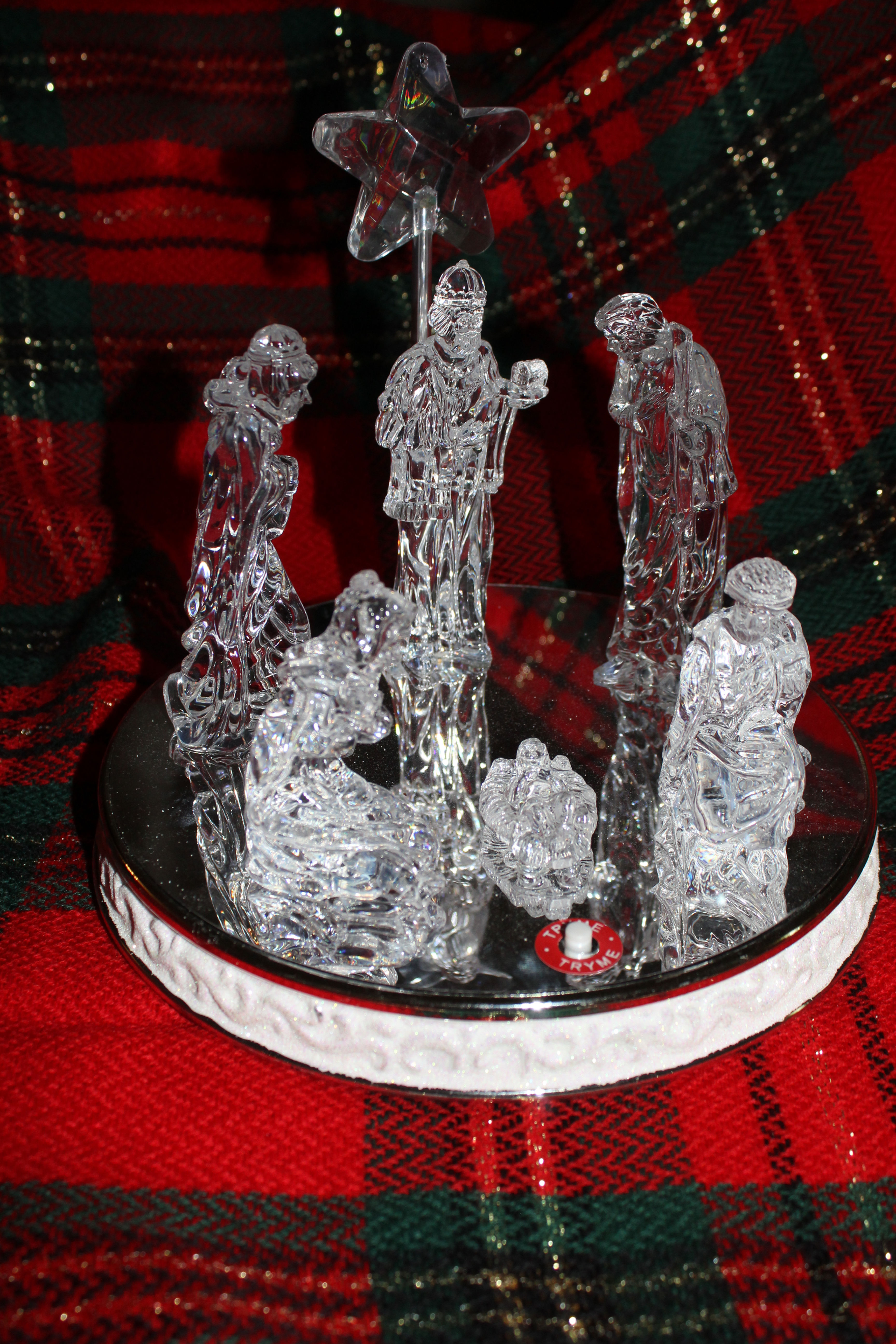 CRACKER BARREL NATIVITY SCENE WITH MUSIC