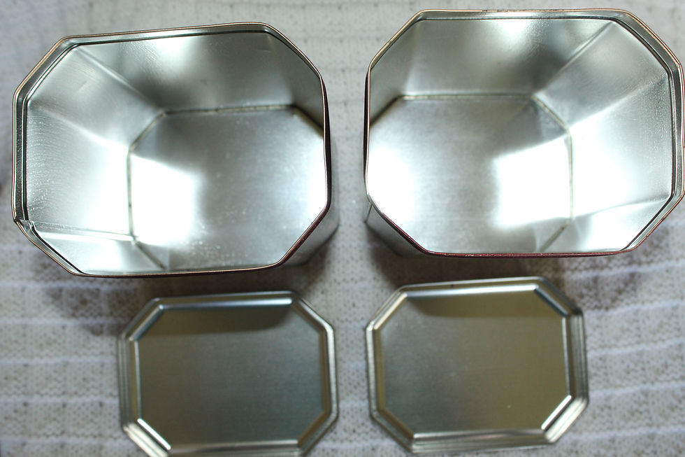 Thumbnail: TRADITIONAL CHRISTMAS TIN