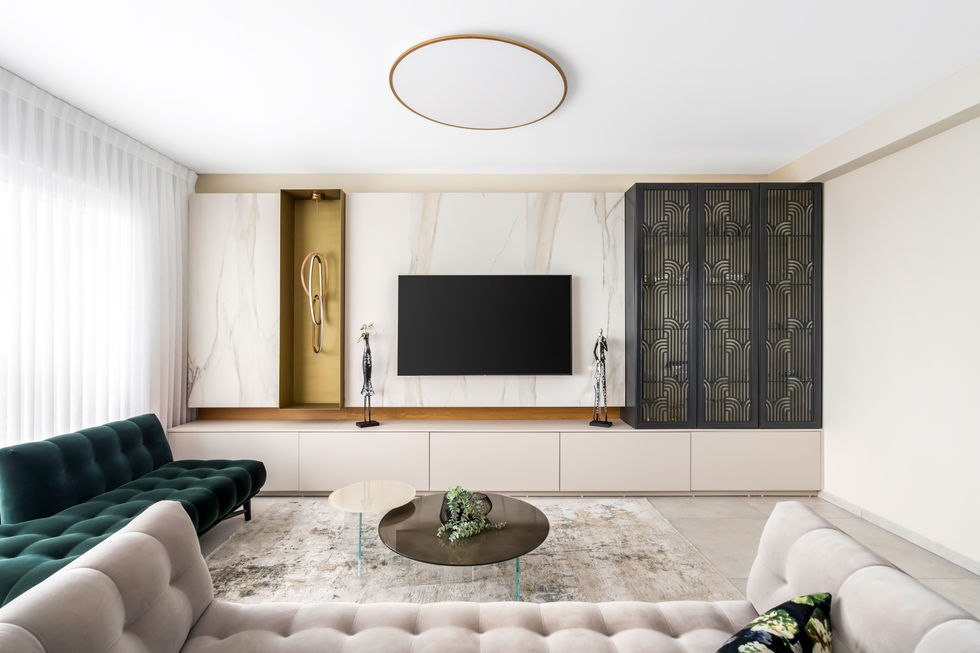 יעל שביט מעצבים.jpg