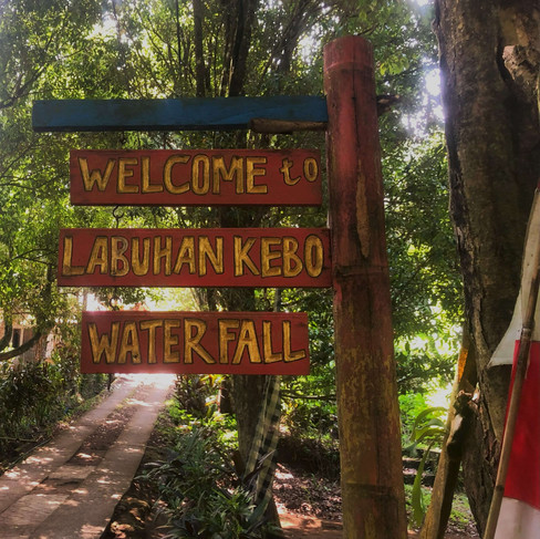 Labuhan Kebo Waterfall signpost on the munduk 4 waterfall trek