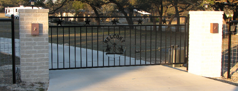 K&R Gates: San Antonio Custom Gate