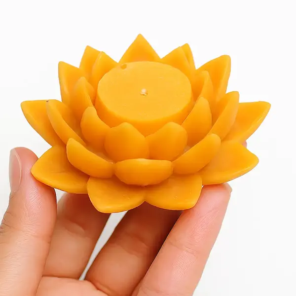 Scented Soy Wax Decorative Candles (2 Pcs)