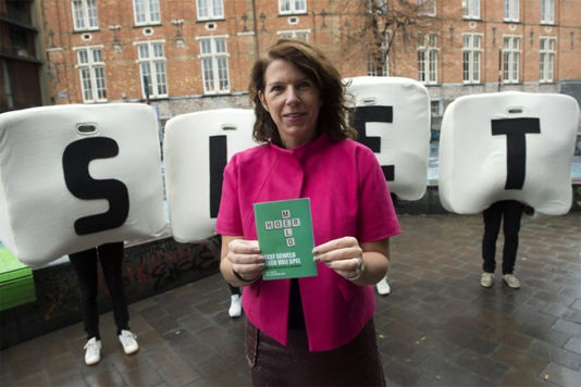 Negen op de tien vrouwen in Brussel lastiggevallen (Het Nieuwsblad)