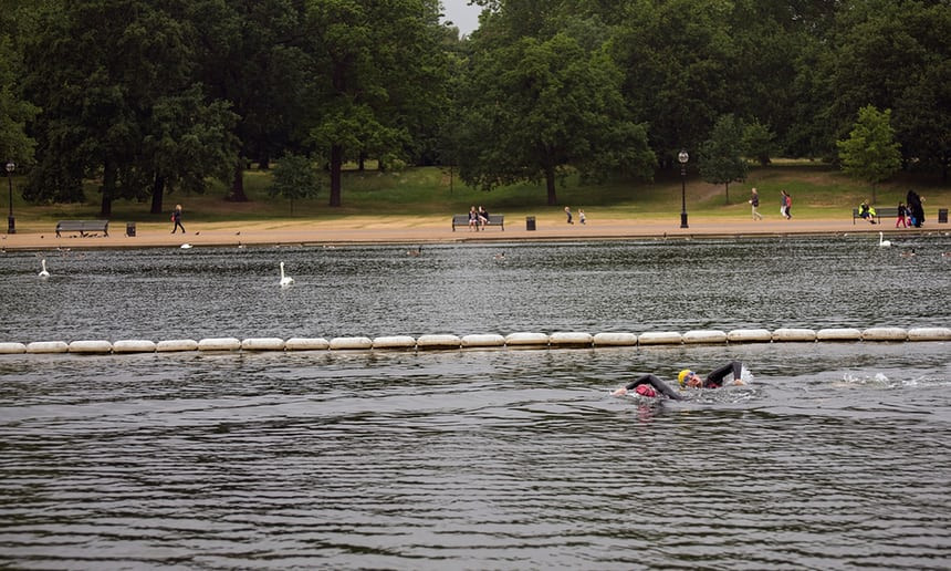 Zwemmen in Hyde Park, centrum Londen