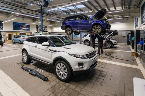 Photography Commercial Real Estate Dundee Photographer Craig Doogan Newbuild Construction Landscape Land Rover