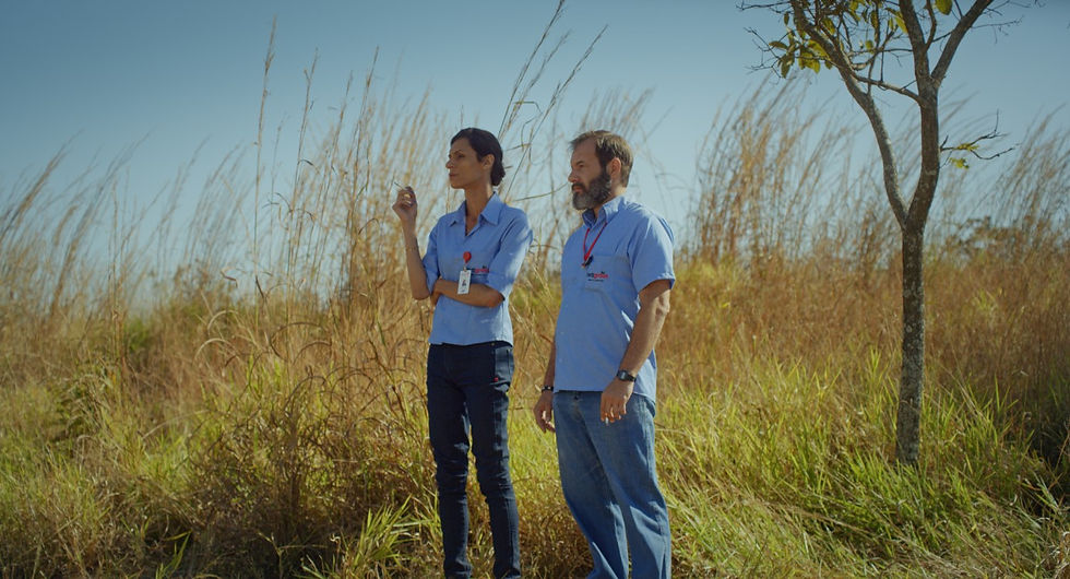 Renata Carvalho e Leandro Faria Lelo em cena do filme brasileiro Vento Seco (2020), do cineasta goiano Daniel Nolasco | Foto: Divulgação (Olhar Distribuição)