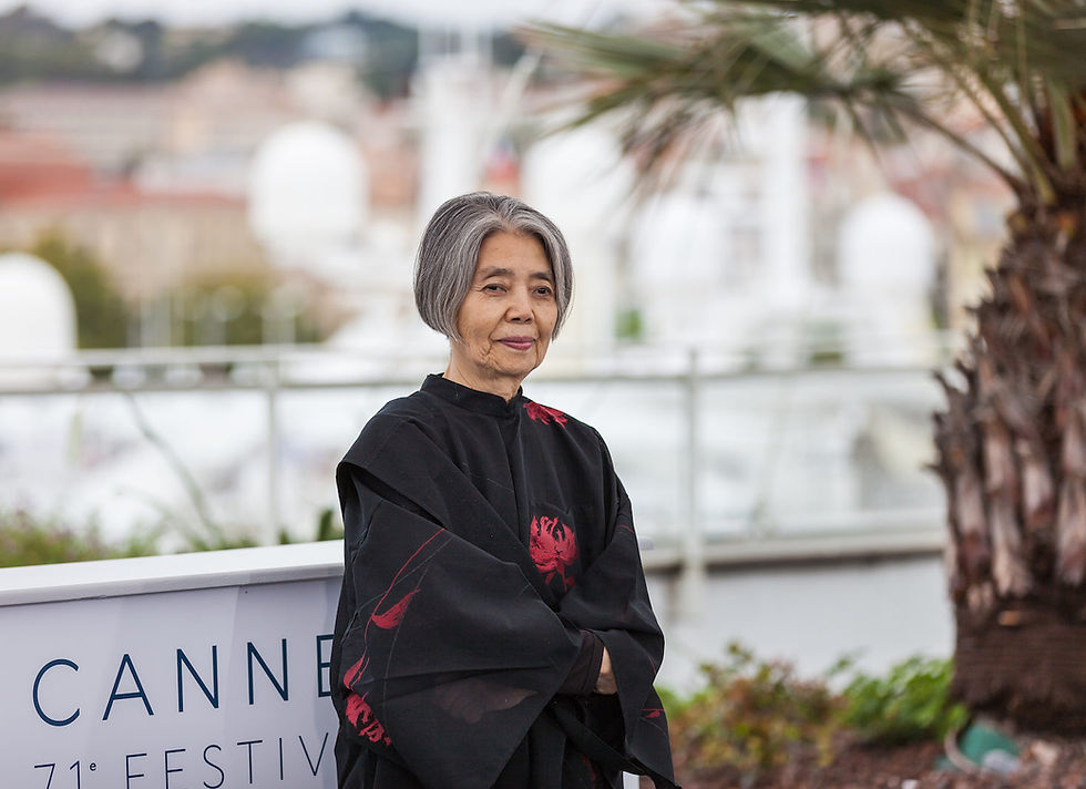 Foto da atriz japonesa Kirin Kiki no Festival de Cannes