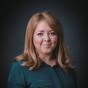 Angela Headshot.jpg
