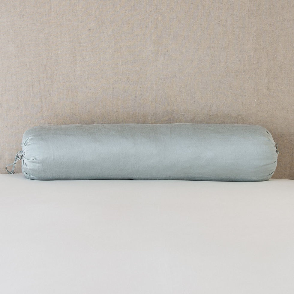 Thumbnail: Paloma Bolster