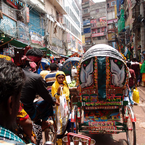 Dhaka from the back of a trishaw (2019)
