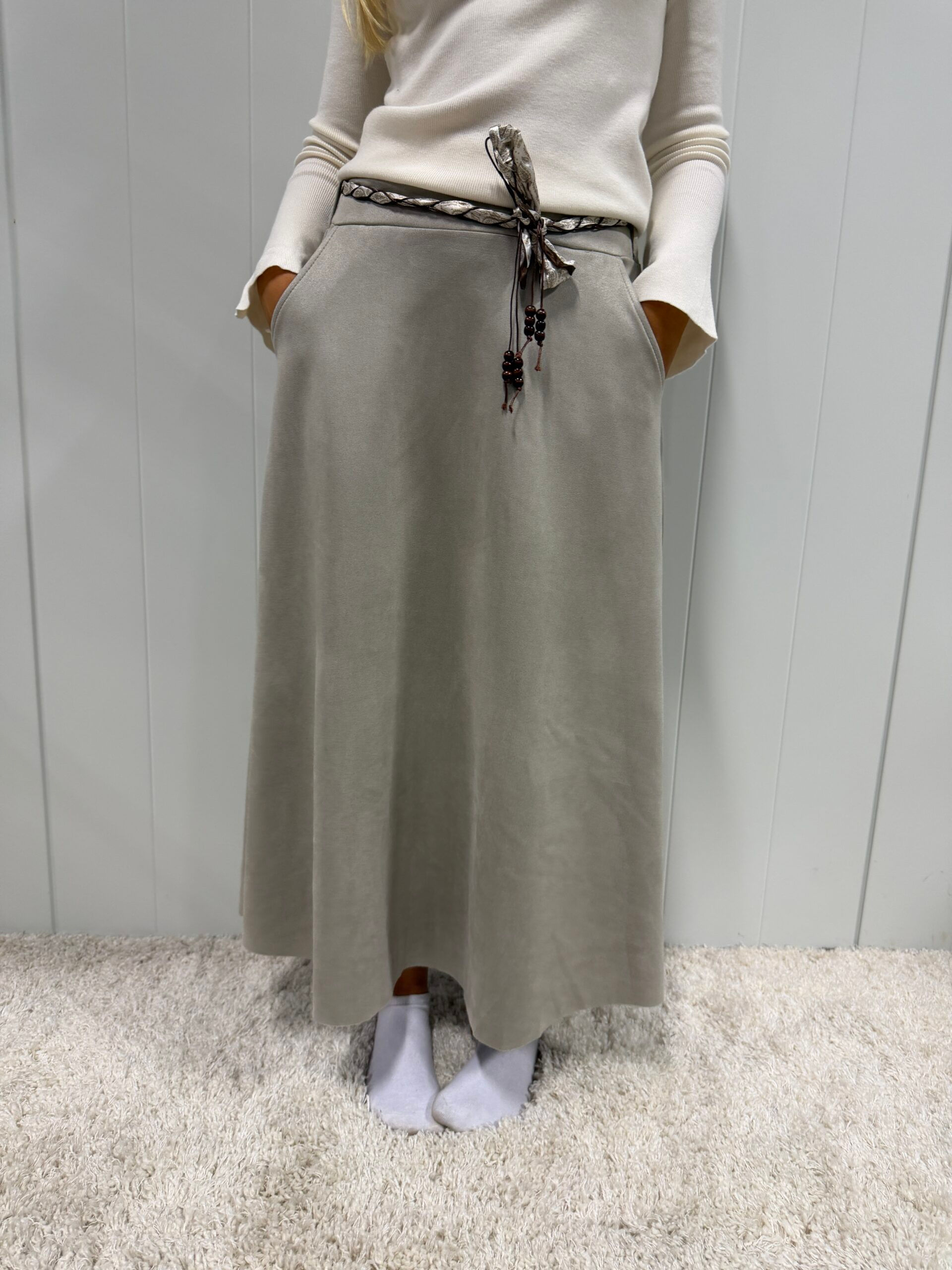 Jörlevik Penny skirt taupe