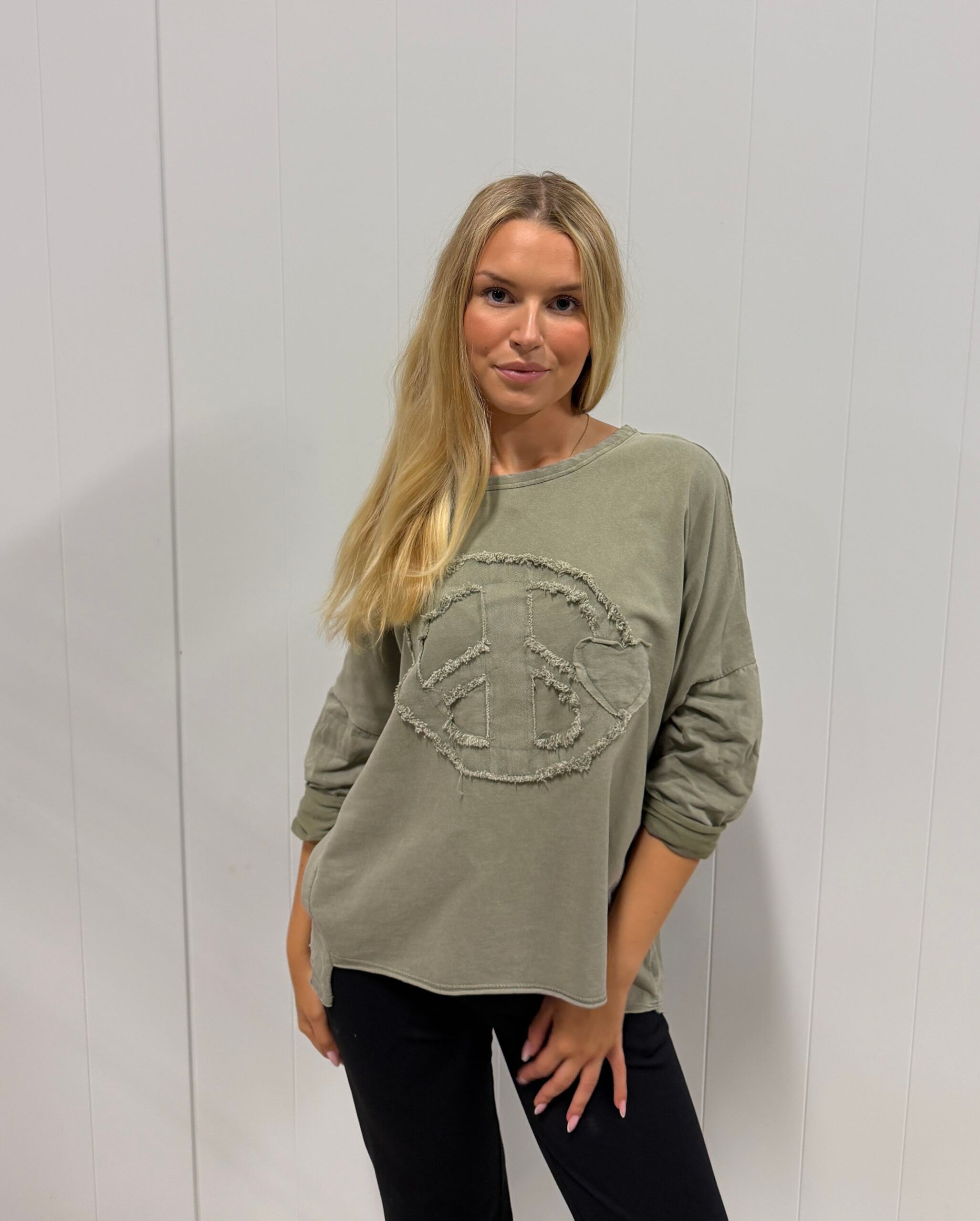 Jörlevik Peace sweater Army