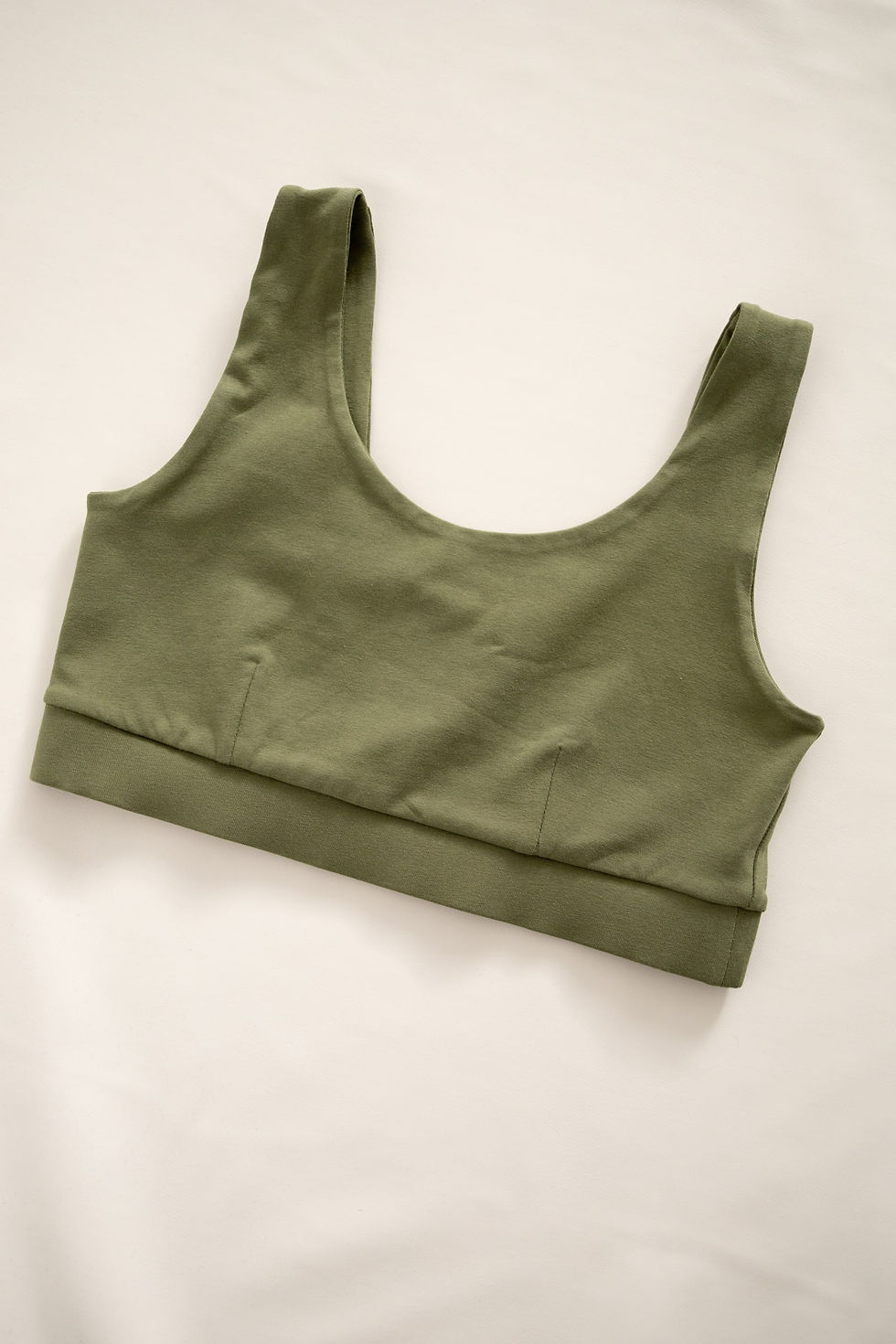 Прев'ю: Топ короткий