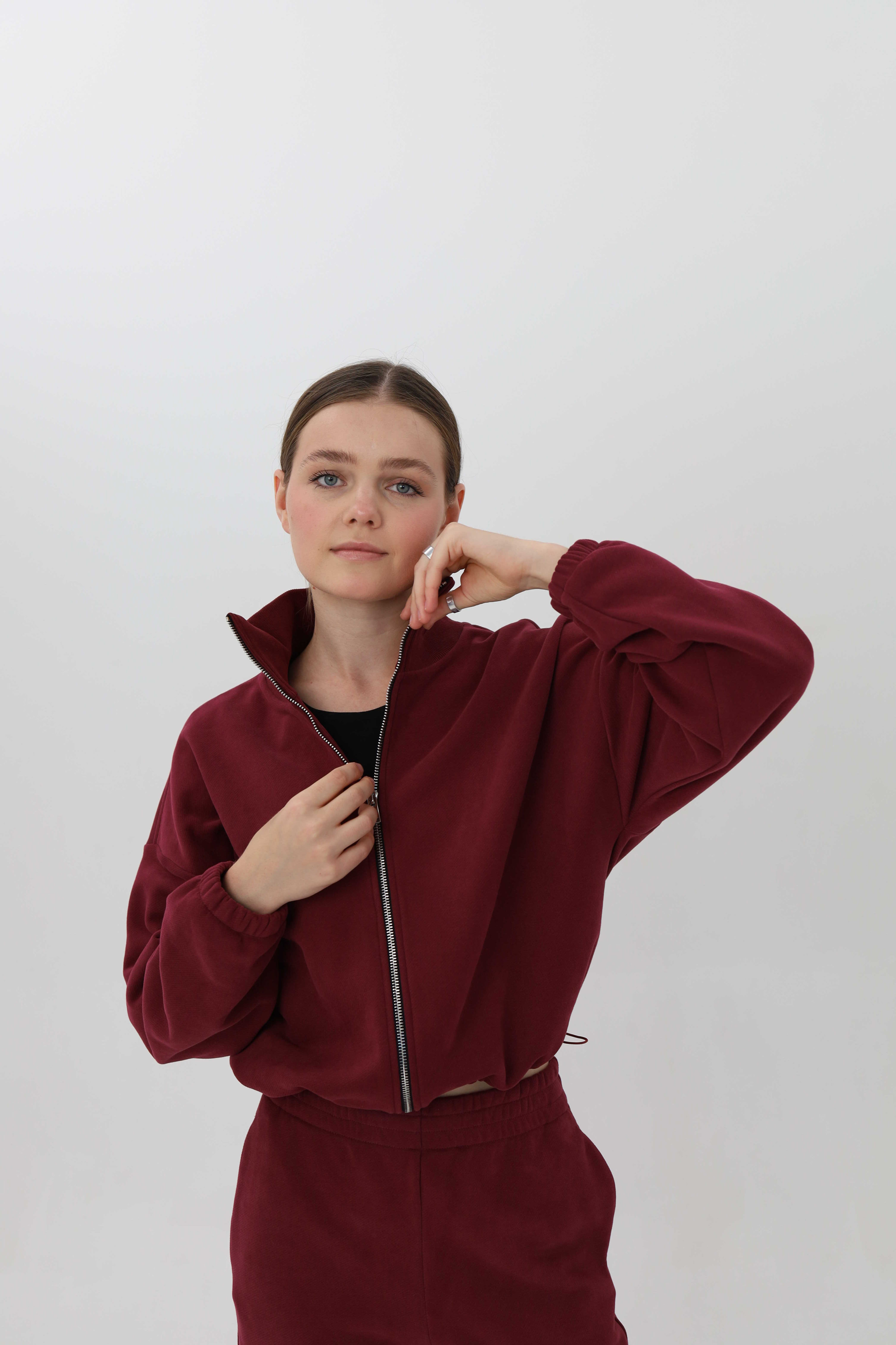 Кофта зі стійкою