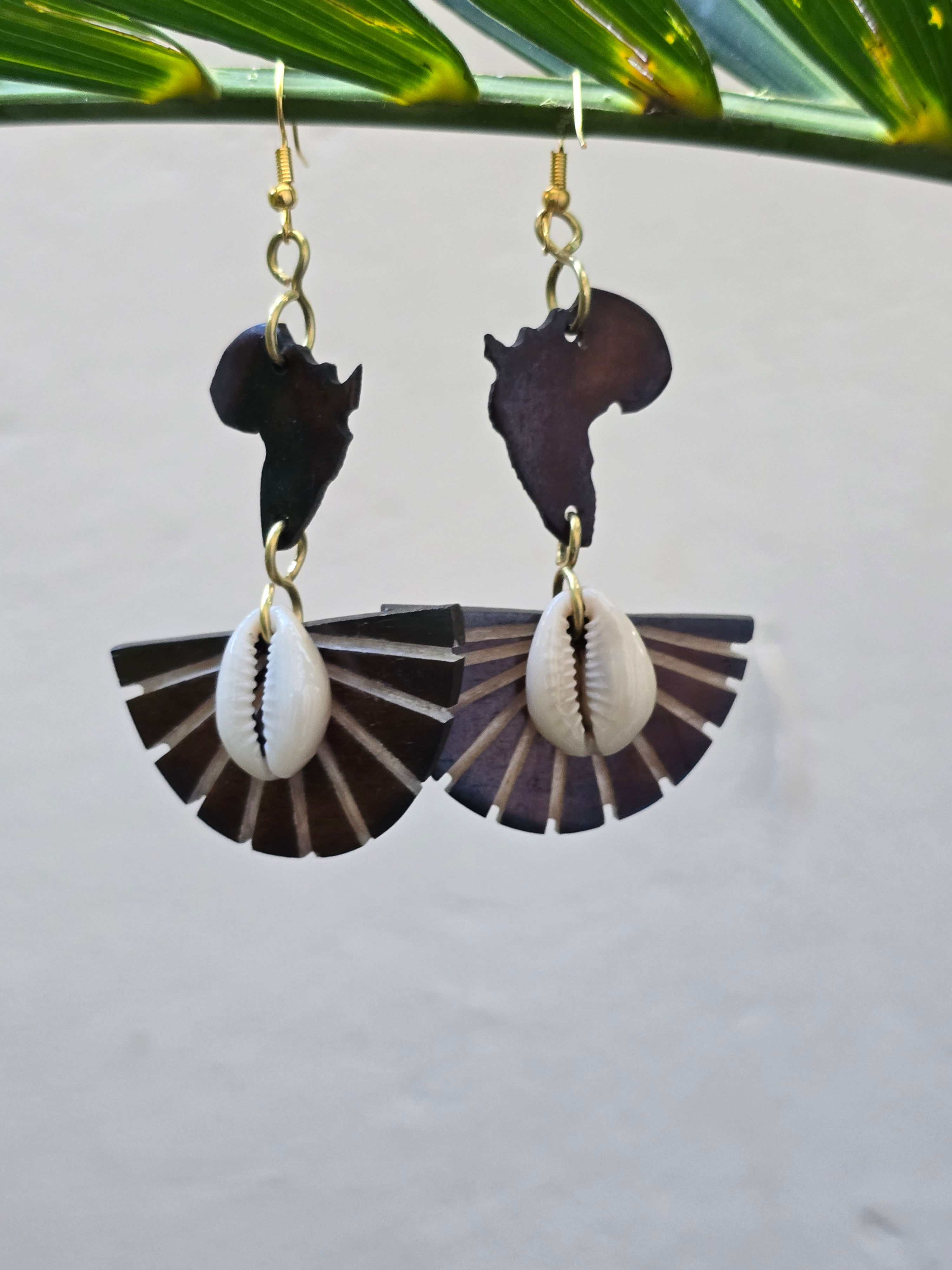 Africa Cowrie Fan Drop Earrings
