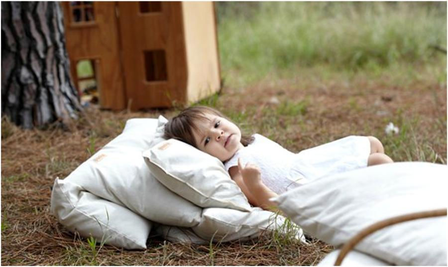 Thumbnail: INTILLI Junior Pillow