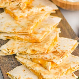Queso Quesadilla (Cheese)