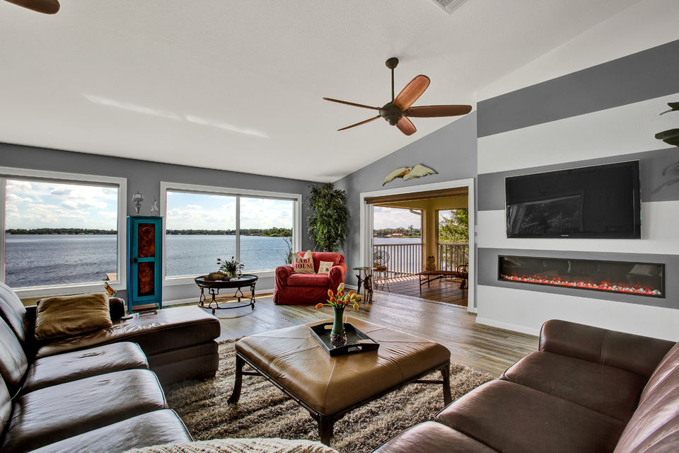 2103 Manatee Dr0024.jpg