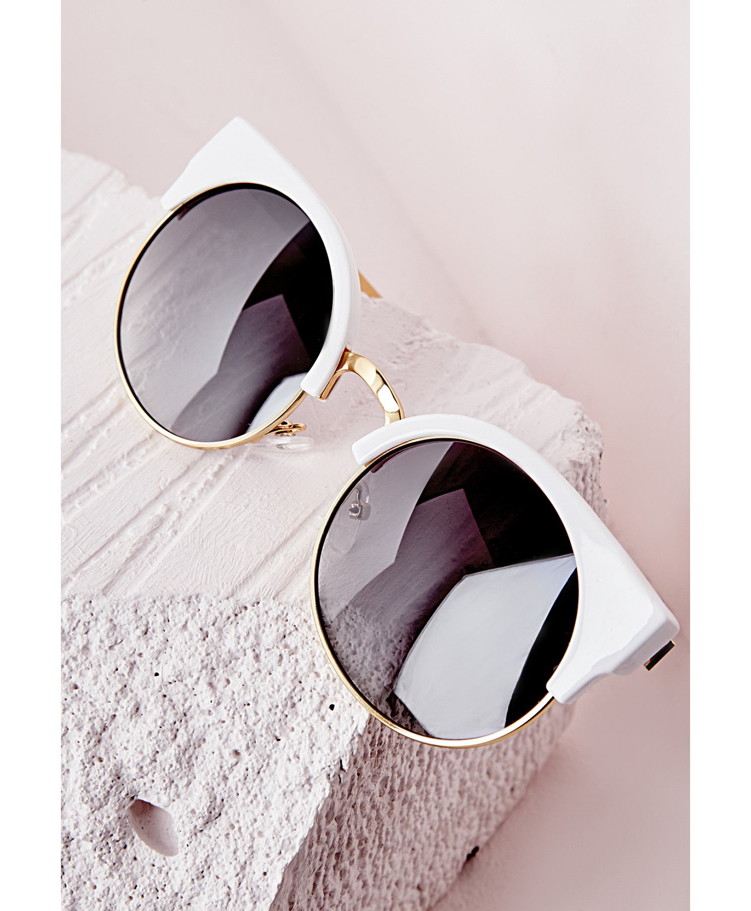 Wavvse White Sunglasses