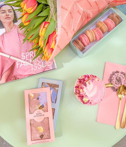 Press, Awards, Sponsors & Celebrities