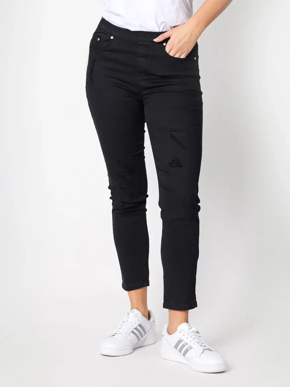 LA STRETCH PULL ON JEAN - BLACK