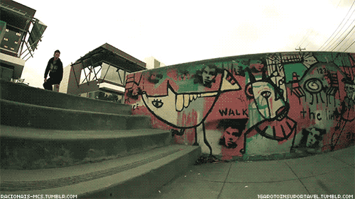 tumblr_m9p0chUYv61rrjh3go1_500.gif