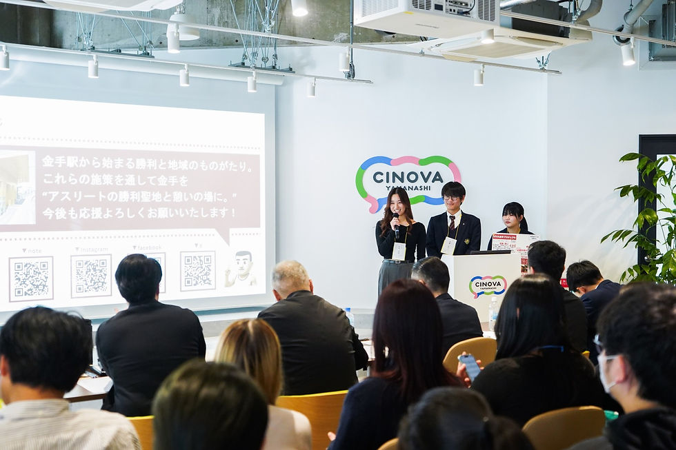 活動発表会写真 (大).jpg