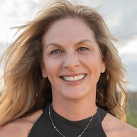 Wendy Zipes Hunter Bio Pic 2021.jpg