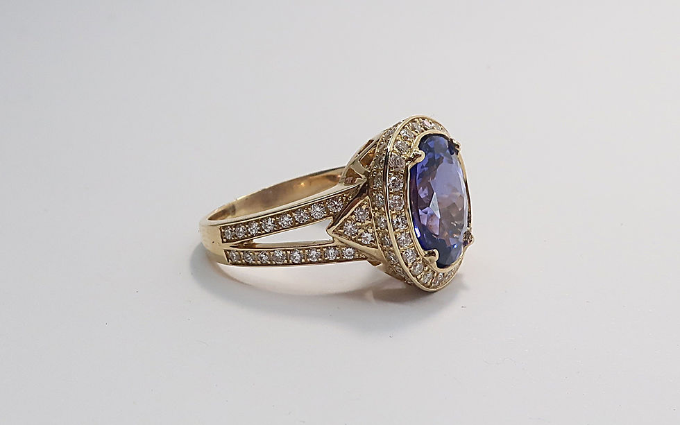 Thumbnail: Ladies Halo Design Diamond and Tanzanite Ring 6.44 ct.tw