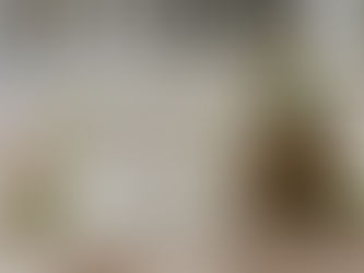 Un panneau bienvenu drapé