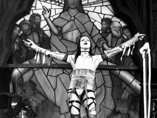 Marilyn Manson y Friedrich Nietzsche: un viaje alquímico personal a través del temido Anticristo Superstar