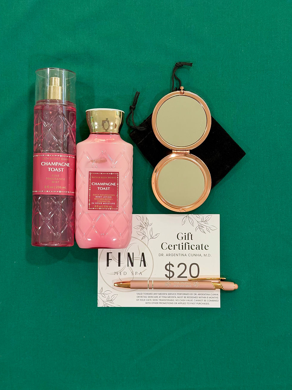 Thumbnail: Bath & Body Works Gift Bundle