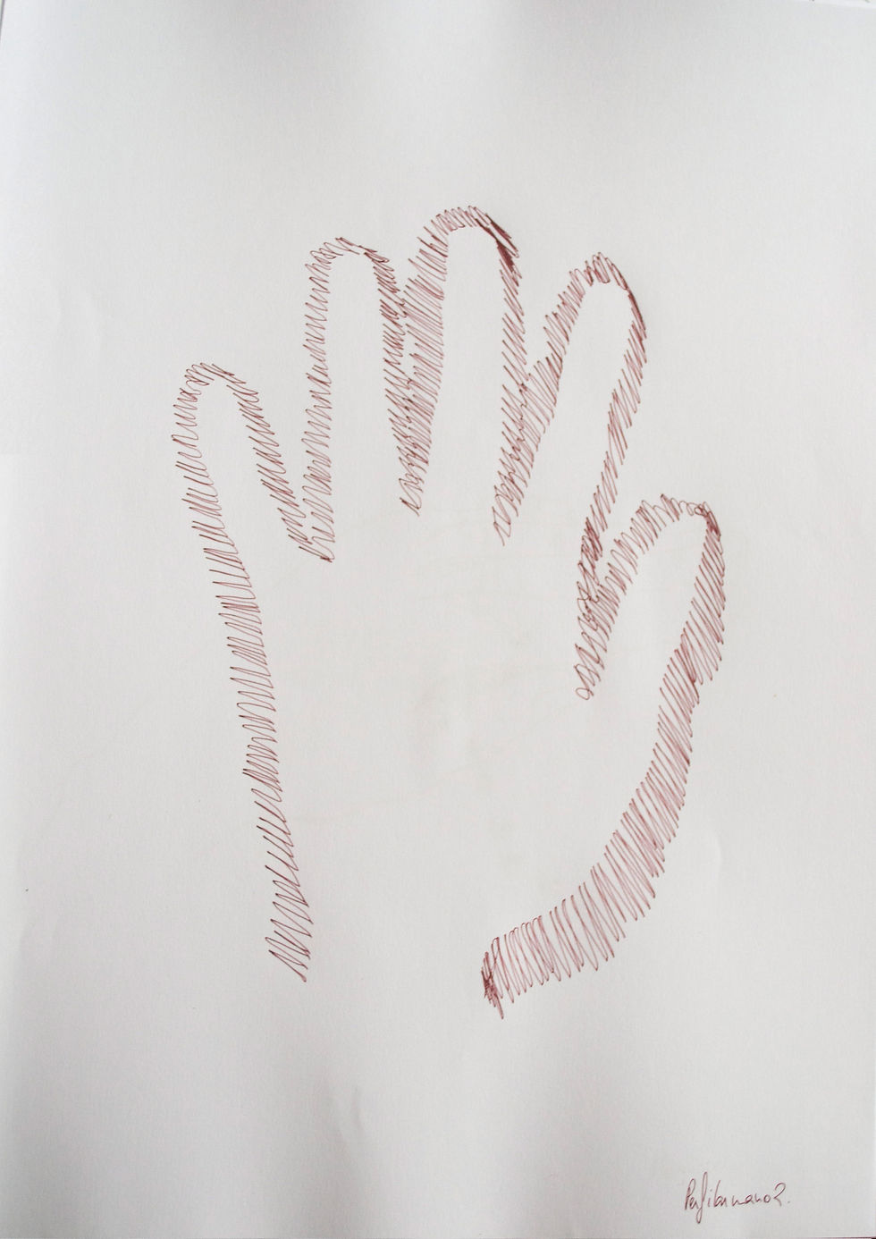 Contorno rayado de mi mano