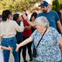 Apoyando a las Familias Durante los Cambios | Supporting Families Through Change